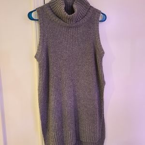 Fabrik Long Scoop Neck Tunic